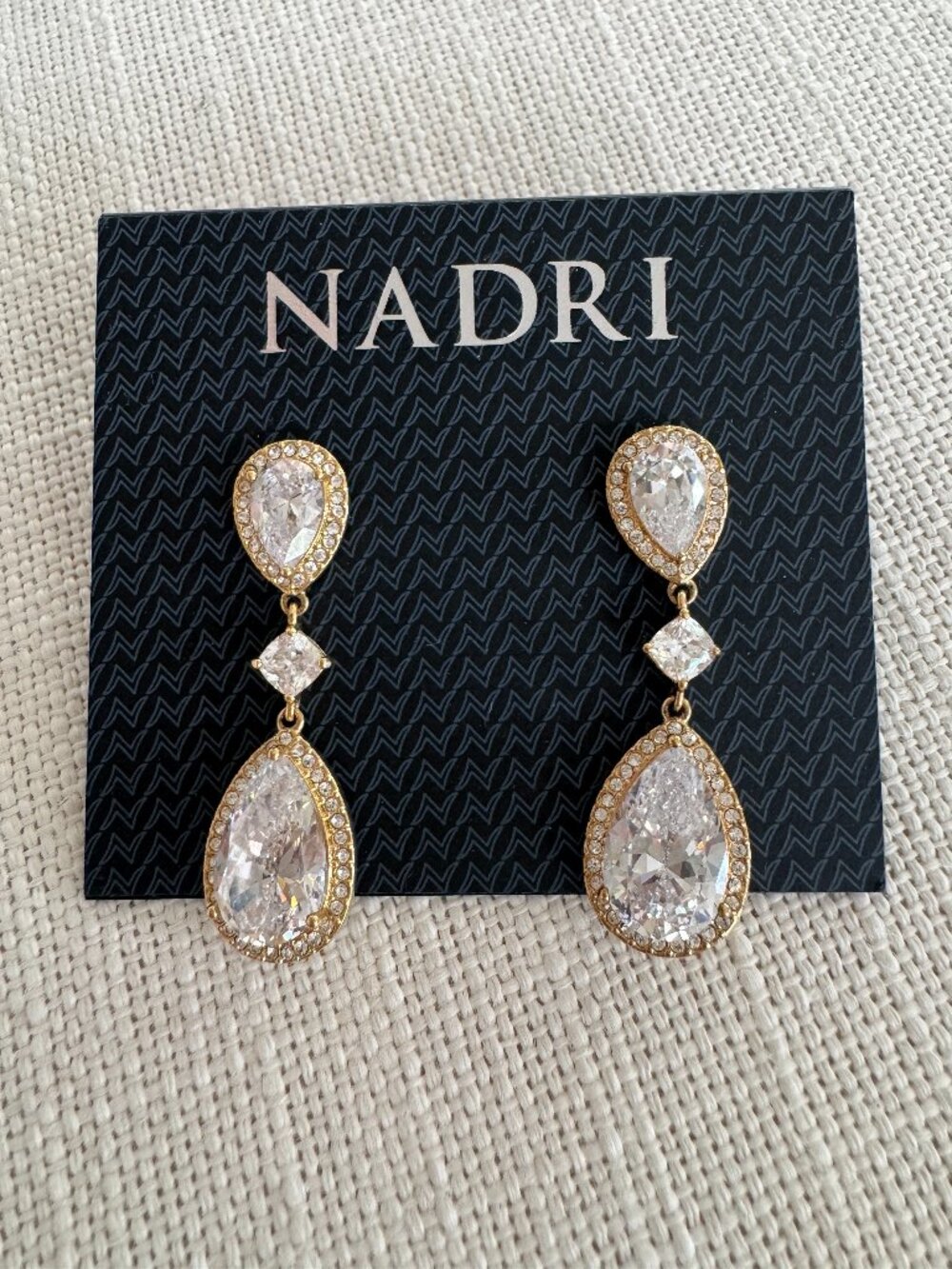 NWT NADRI earrings